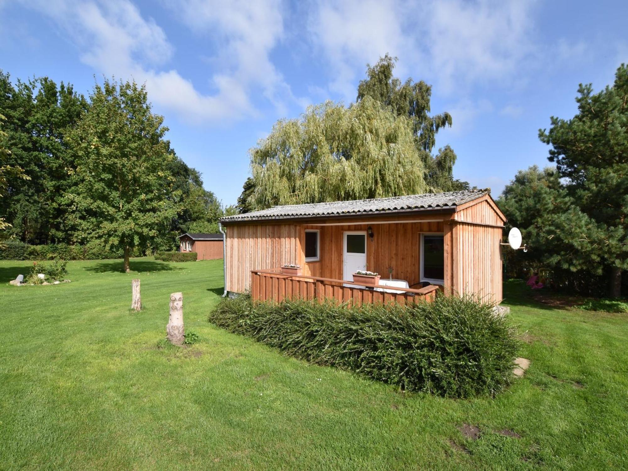 Quaint Bungalow Near Insel Poel With Garden Exteriör bild